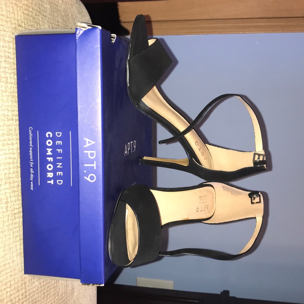 Black Strappy Dress Shoes